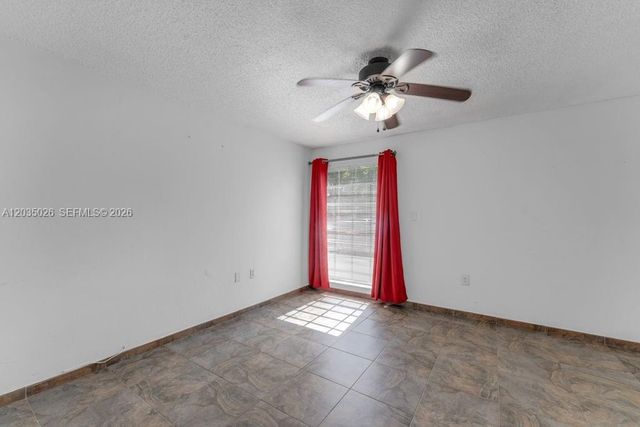 10832 N Kendall Drive U1, Miami, FL 33176