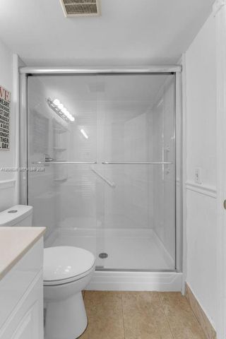10832 N Kendall Drive U1, Miami, FL 33176