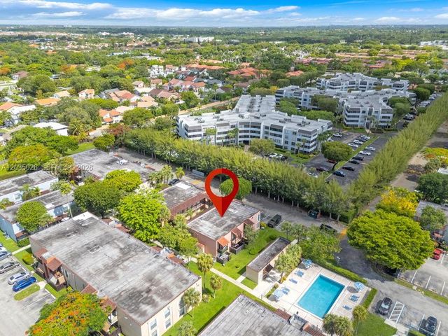 10832 N Kendall Drive U1, Miami, FL 33176