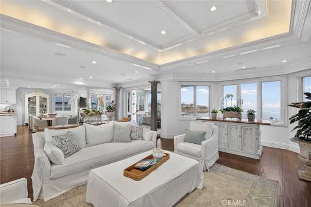 157-159 Emerald Bay, Laguna Beach, CA 92618