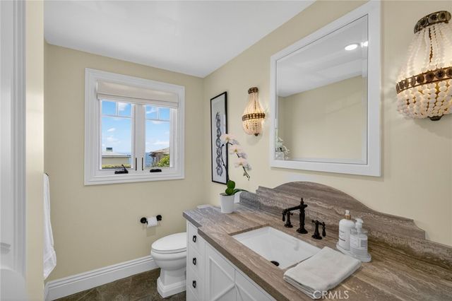157-159 Emerald Bay, Laguna Beach, CA 92618
