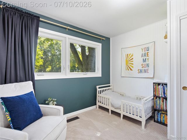 3405 Upton Drive, Troy, MI 48084