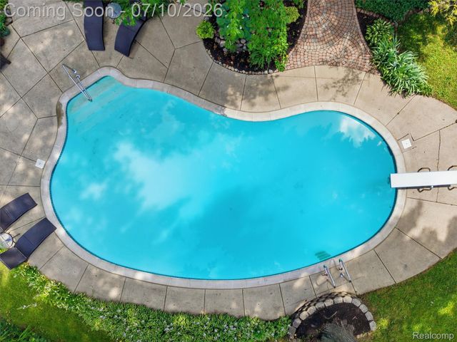3405 Upton Drive, Troy, MI 48084