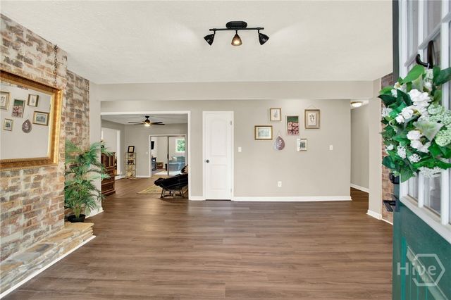 299 Kennington Drive, Athens, GA 30606