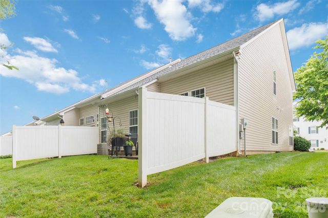 3866 Carl Parmer Drive, Harrisburg, NC 28075