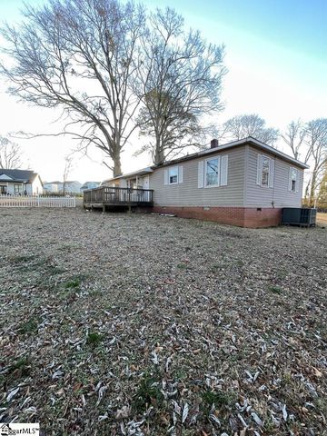 330 Frans Drive, Arcadia, SC 29320