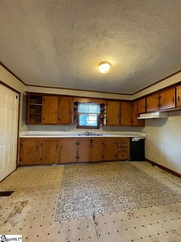 330 Frans Drive, Arcadia, SC 29320