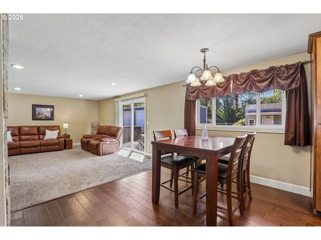 6868 Se MONROE St, Milwaukie, OR 97222