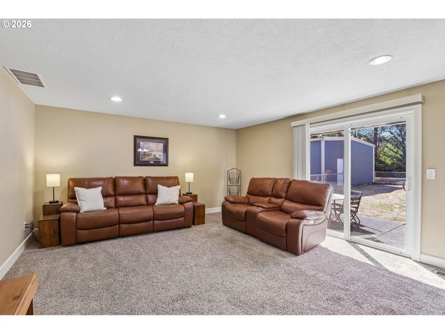 6868 Se MONROE St, Milwaukie, OR 97222