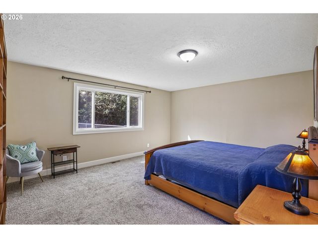 6868 Se MONROE St, Milwaukie, OR 97222