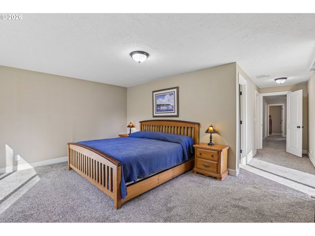 6868 Se MONROE St, Milwaukie, OR 97222