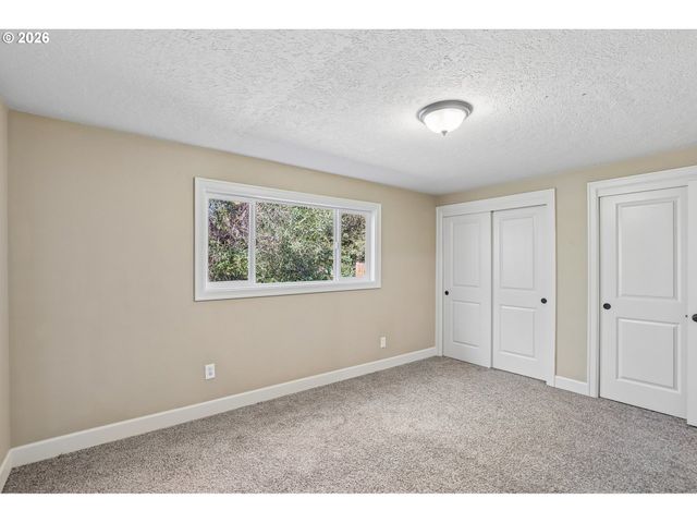 6868 Se MONROE St, Milwaukie, OR 97222