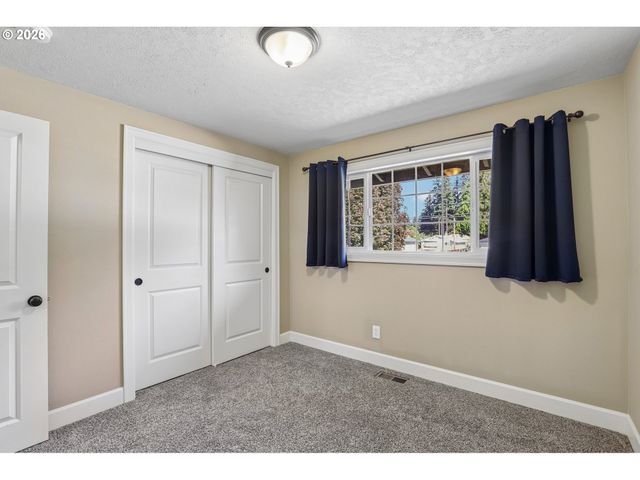 6868 Se MONROE St, Milwaukie, OR 97222