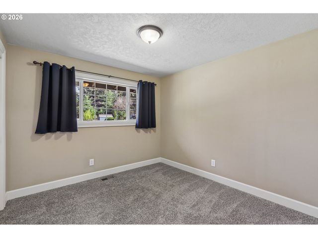 6868 Se MONROE St, Milwaukie, OR 97222