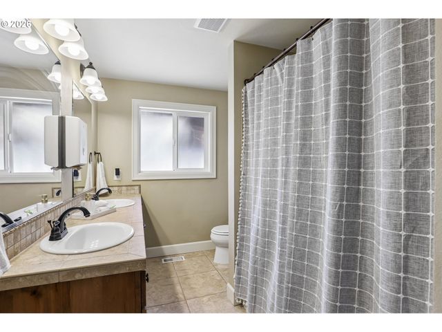 6868 Se MONROE St, Milwaukie, OR 97222