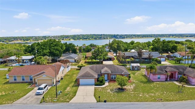 774 BARCLAY TERRACE, Lake Wales, FL 33853