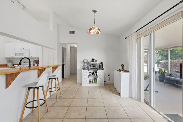 774 BARCLAY TERRACE, Lake Wales, FL 33853