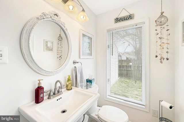 414 CONWELL ST, Milton, DE 19968