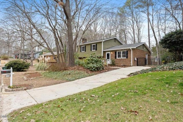 1008 Castalia Drive, Cary, NC 27513