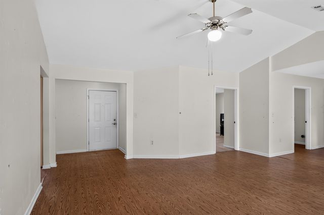 1837 Tamara Way, Spartanburg, SC 29301