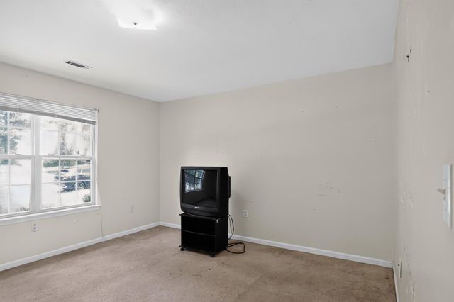 1837 Tamara Way, Spartanburg, SC 29301