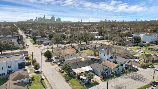 4811 Terry Street, Houston, TX 77009