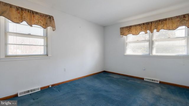 2473 SUSQUEHANNA RD, Abington, PA 19001