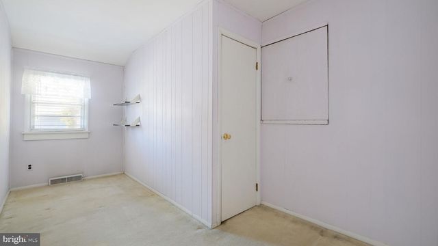 2473 SUSQUEHANNA RD, Abington, PA 19001