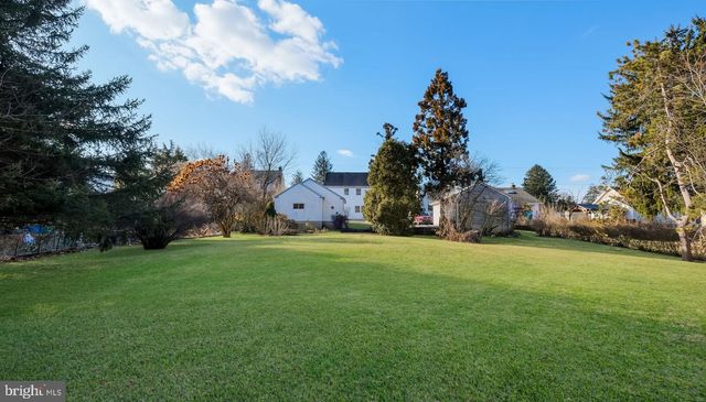 2473 SUSQUEHANNA RD, Abington, PA 19001