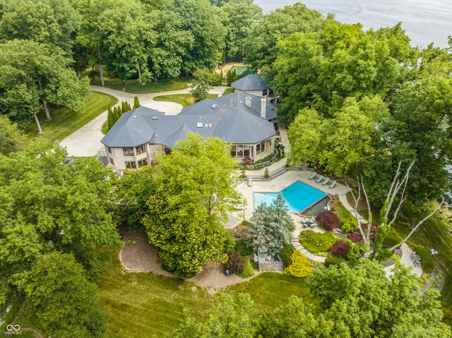 5101 Green Braes E Drive, Indianapolis, IN 46234