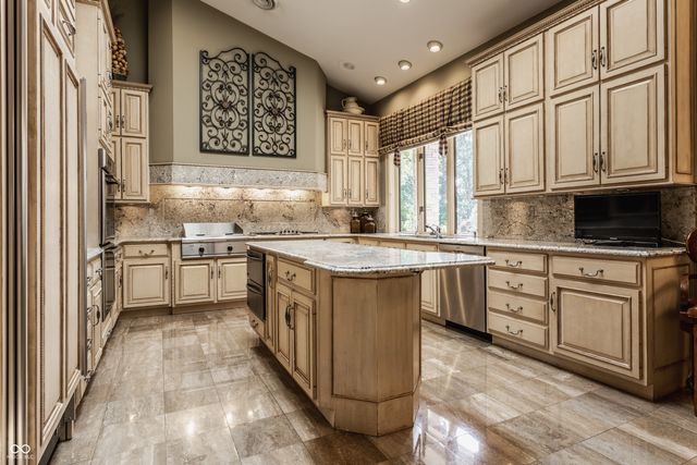 5101 Green Braes E Drive, Indianapolis, IN 46234