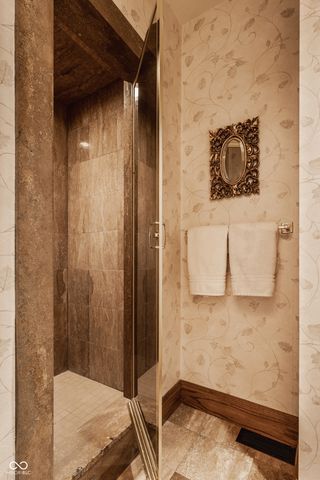 5101 Green Braes E Drive, Indianapolis, IN 46234