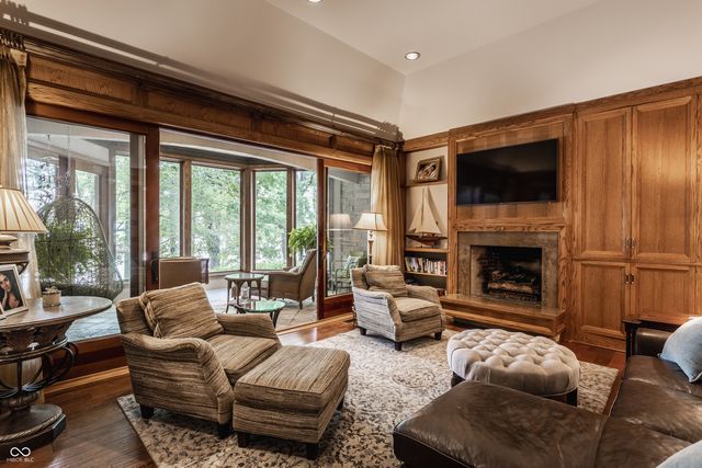 5101 Green Braes E Drive, Indianapolis, IN 46234