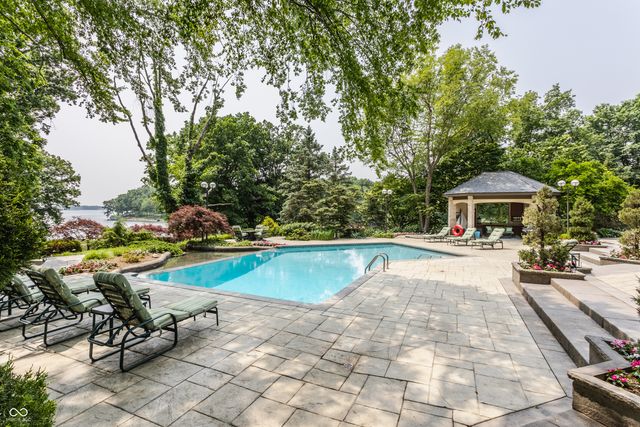 5101 Green Braes E Drive, Indianapolis, IN 46234
