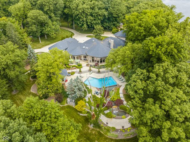 5101 Green Braes E Drive, Indianapolis, IN 46234