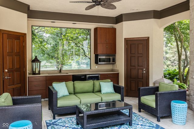 5101 Green Braes E Drive, Indianapolis, IN 46234