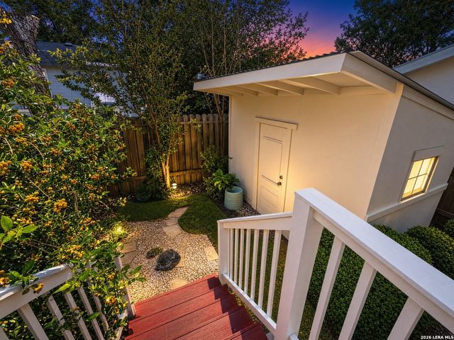 304 Andrews, San Antonio, TX 78209