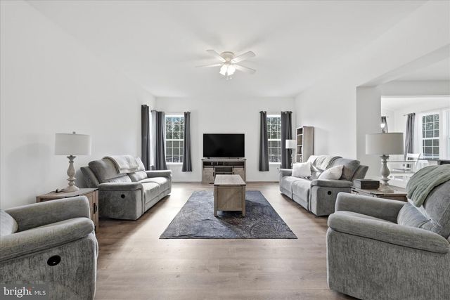 101 RADFORD CT, Stephens City, VA 22655