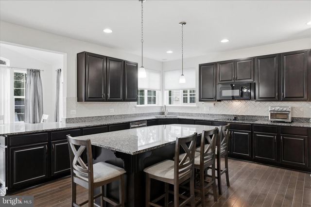 101 RADFORD CT, Stephens City, VA 22655