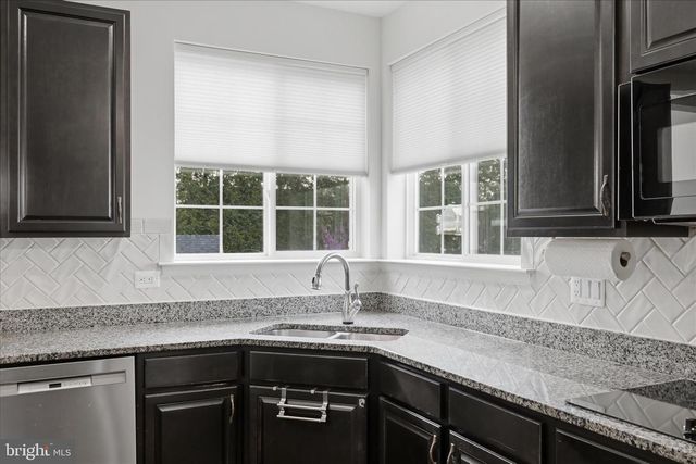 101 RADFORD CT, Stephens City, VA 22655