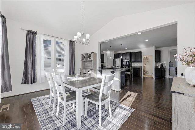 101 RADFORD CT, Stephens City, VA 22655