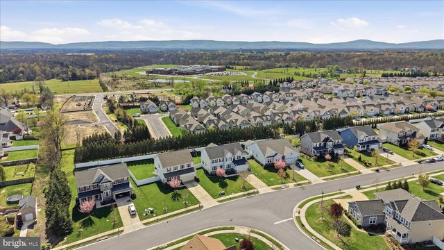 101 RADFORD CT, Stephens City, VA 22655