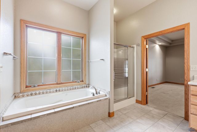 4061 JOLLY LN, Rapid City, SD 57703