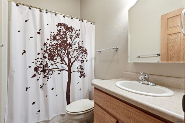 4061 JOLLY LN, Rapid City, SD 57703