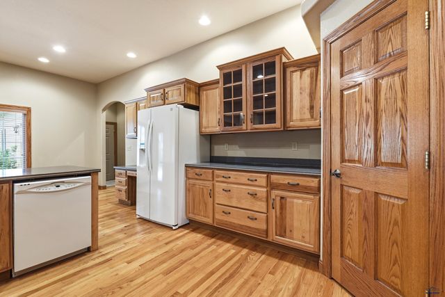 4061 JOLLY LN, Rapid City, SD 57703