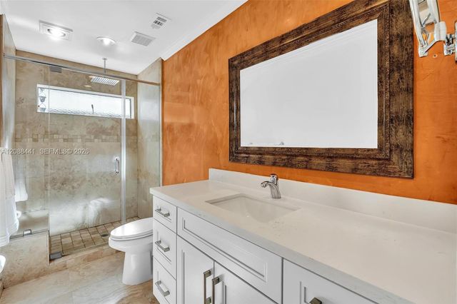 359 Fairway Circle 59, Weston, FL 33326