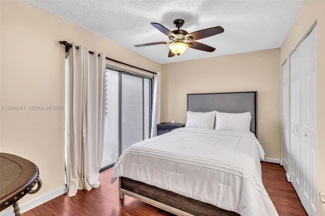 359 Fairway Circle 59, Weston, FL 33326