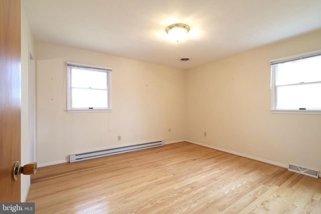 37 ABBY PL, State College, PA 16803