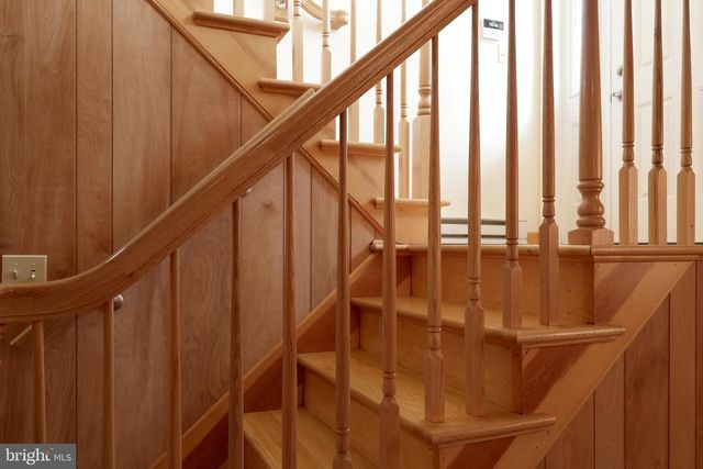 37 ABBY PL, State College, PA 16803