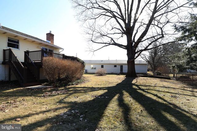 37 ABBY PL, State College, PA 16803